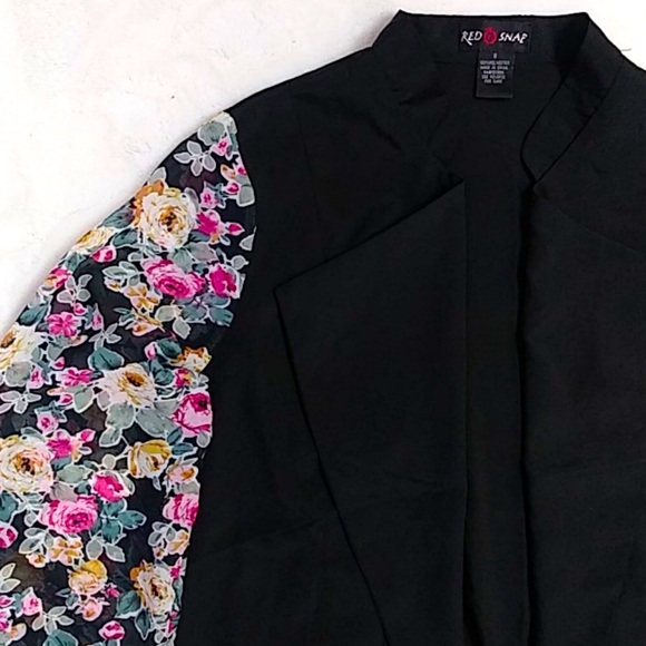 Tops - 🎯Flower Cardigan (Adult)🎯